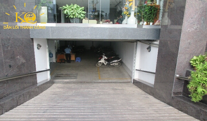 Hình ảnh đường vào tầng hầm IDD Building