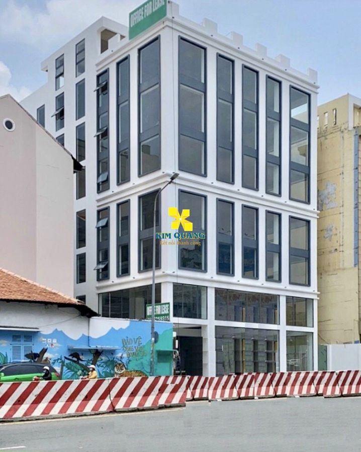 Hình chụp bao quát tòa nhà cho thuê 49 Điện Biên Phủ phường Đa Kao quận 1